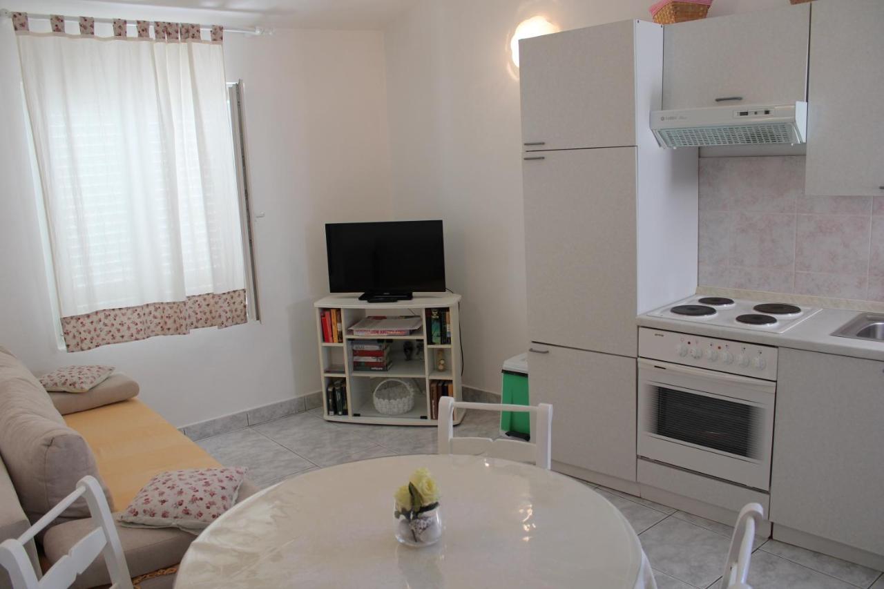 Apartmani Sanjin Tariba Supetarska Draga Ngoại thất bức ảnh